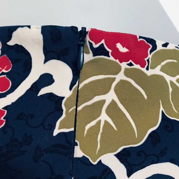 ZARA Women Pensil Skirt Retro Modern Floral Vine Print Size S - Picture 5 of 9